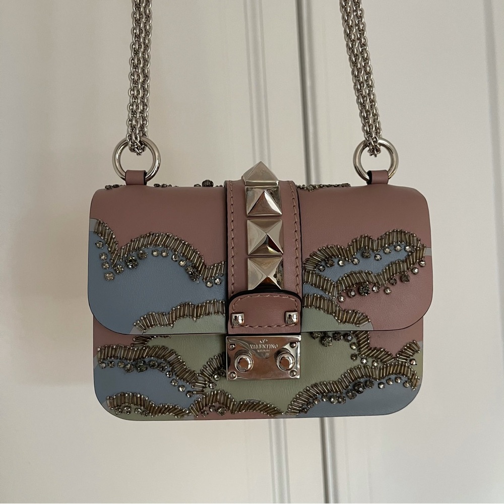 Valentino Glam Lock Rockstud - beaded Cloud shoulder bag, authentic, pristine